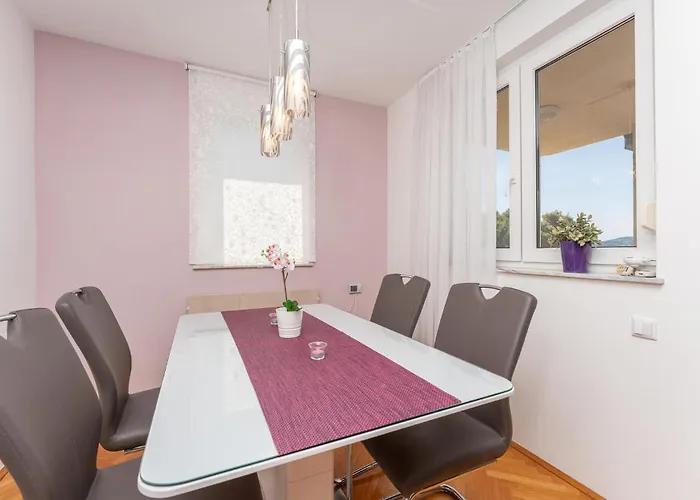 Appartement Beautiful In Biograd Na Moru