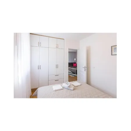 Apartment Beautiful In *